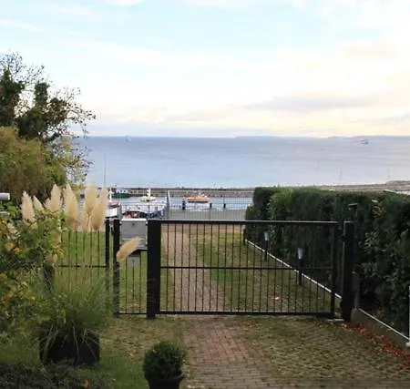 Meerblickappartement Mit Kamin * ساسنيتز