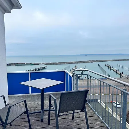 Im Hang Direkt Am Hafen, 4 Beds, 107m2 萨斯尼茨