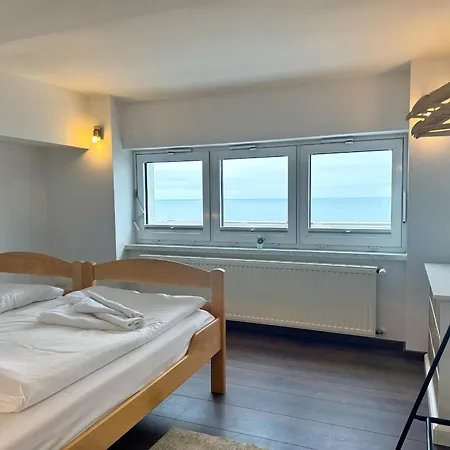 Im Hang Direkt Am Hafen, 4 Beds, 107m2 萨斯尼茨